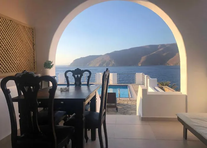 Searock Rooms And Suites