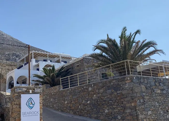 Searock Rooms And Suites
